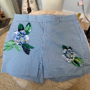 Banana Republic Blue White Striped Embroidered Floral Shorts Women’s Size 2